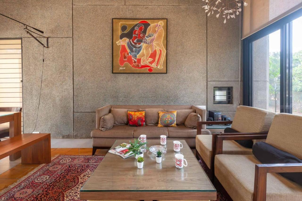 Villa Foresta By Stayvista With Modern Decor, Swimming Pool & Expansive Lawn For A Perfect Escape 罗纳瓦拉 外观 照片