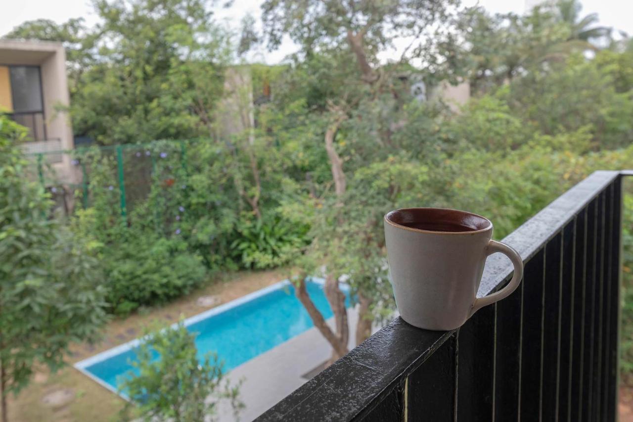Villa Foresta By Stayvista With Modern Decor, Swimming Pool & Expansive Lawn For A Perfect Escape 罗纳瓦拉 外观 照片